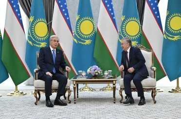 Özbekistan’dan Kazakistan Cumhurbaşkanı Tokayev’e "Yüksek Dereceli Dostluk" Nişanı 