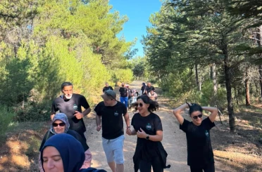 Özel bireyler için farkındalık yürüyüşü 