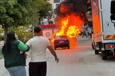 (ÖZEL) Dört yıllık birikimi ile aldığı, 1 defa kullandığı aracı 30 dakikada yandı 