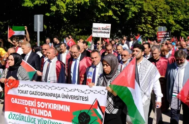 Özgür Filistin için TOGÜ’de yürekleri birleştiren yürüyüş 