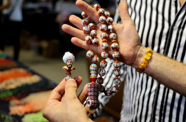 Padişah portreli tespihler görücüye çıktı 