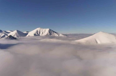 Palandöken sislerin içinde kayboldu 