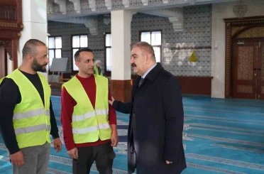 Palandöken’de Camiler Ramazan ayına hazırlanıyor 