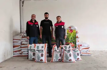 Palu’da üreticilere yüzde 70 hibeli kırmızı mercimek tohumu dağıtıldı