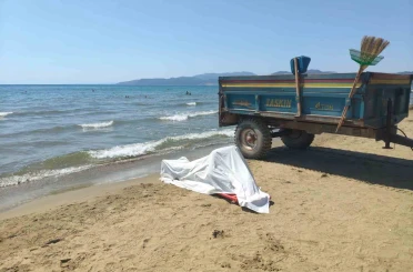 Pamucak sahilinde erkek cesedi bulundu 