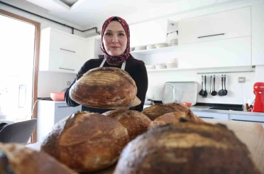 Pandemide anne oldu, yaşadığı buhranı hamurun terapi yönüyle atlatırken iş kapısını keşfetti 