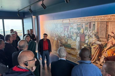 Papa vekili İznik’te 