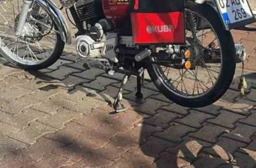 Park halindeki motosiklet çalındı 
