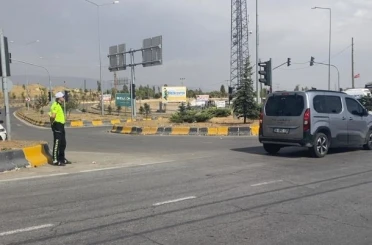 Patnos’ta trafik denetimleri hız kesmiyor 