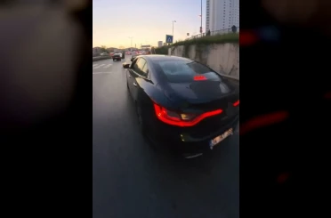 Pendik’te tehlikeli anlar: Yaya geçidinde yavaşlamayan sürücüye ceza yağdı 