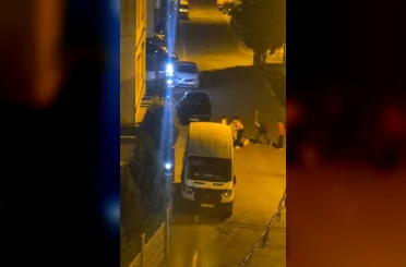 Pendik’te yabancı uyruklu şahıslar arasında kavga kamerada 