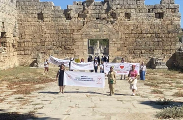 Perge’de sağlık için yürüdüler 