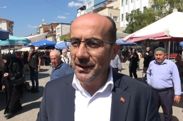 Peynir altı suyundan yaptıkları gübreyle ilaçsız üretip 700 yıllık pazarda satıyorlar 