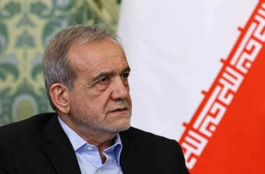 Pezeşkiyan: "Balistik füzelerle ilgili hiçbir müzakere yapılmadı ve yapılmayacak da" 