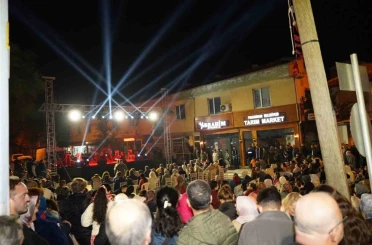 Pınarhisar’da hamsi festivali horonla coştu 