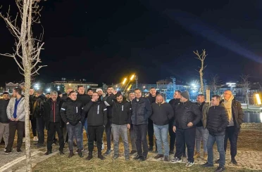 Pınarhisarlı tır şoförlerinden tır parkına tepki 