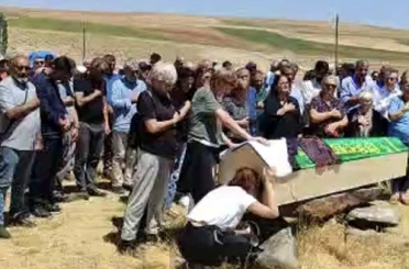 PKK’nın üç numaralı ismi Mustafa Karasu’nun annesi Sivas’ta defnedildi 