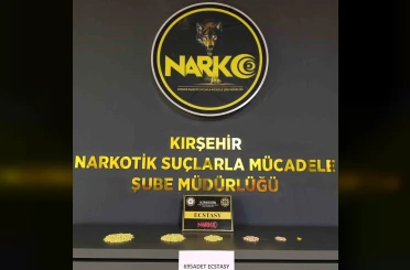 Polisin durdurduğu araçta uyuşturucu hap ele geçirildi 