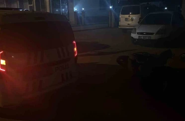 Polisten kaçan motosikletli kuryeden uyuşturucu çıktı 