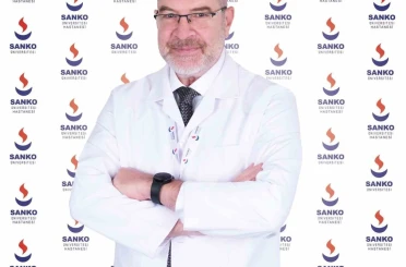 Prof. Dr. Ahmet Balık: "Pankreas kanseri, genellikle erken dönemde belirti vermediği için geç evrelerde tanı alır" 