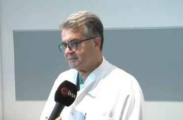 Prof. Dr. Selim Sarı: "Safradaki taş küçüldükçe ameliyat kaçınılmaz oluyor"
