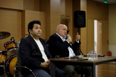 Prof. Dr. Taşağıl, Sakarya’da erken dönem Türk devletlerini anlattı 