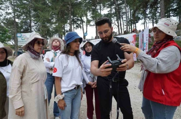 Pusula Maraş Kampı’nda gençler yeni medya ve fotoğrafçılığı öğrendi 
