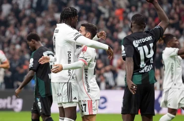 Rafa Silva gollerine devam ediyor 