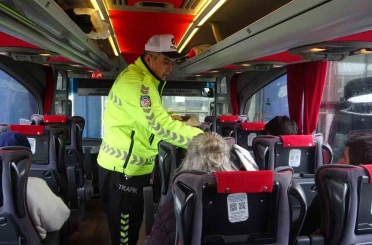 Ramazan Bayramı öncesi otobüs terminalinde trafik denetimi 