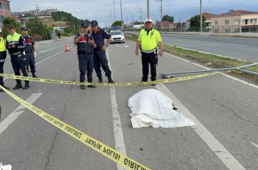 Refakatçi olarak hastaneye giderken kazada hayatını kaybetti 