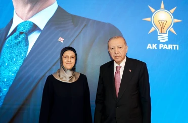 Rektör Kibar’dan Cumhurbaşkanı Erdoğan’a MCBÜ vizyonu sunumu 