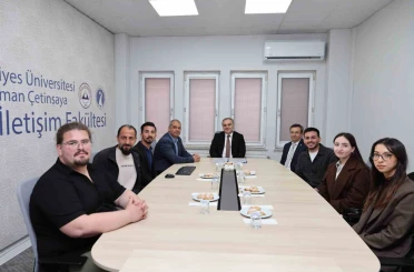Rektör Prof. Dr. Altun’dan RTS Kulüp üyelerine ziyaret 