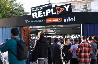 RE:PLAY oyun turnuvasının beşinci durağı Eskişehir oldu 