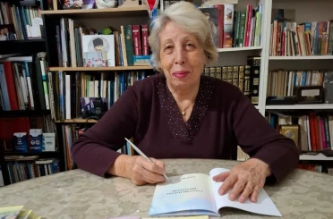 Sadberk öğretmen, 4 kitabını okurlarla buluşturuyor 