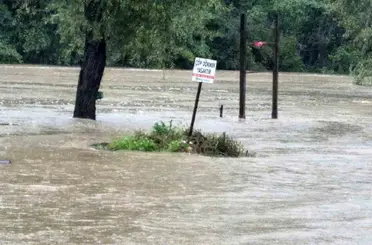 Sağanak yağış Bartın Irmağı’nı taşırdı
