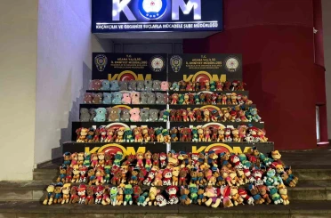 Sağlığa zararlı olabileceği değerlendirilen bin 515 kaçak pelüş oyuncak ele geçirildi 