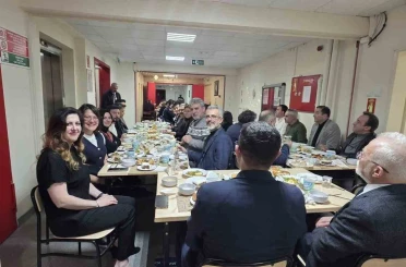 Sağlık çalışanları iftar sofrasında buluştu 