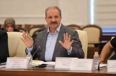 Sağlık-Sen Genel Başkanı Doğan: "Bütçe görüşmelerinde taban ödemelerin, teşvik ek ödemelerin, nöbet ücretlerinin artırılması gündeme alınmalıdır" 