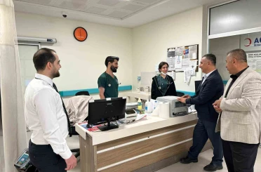 Sağlık-Sen Şırnak Şubesi’nden sağlık çalışanlarına bayram sürprizi 