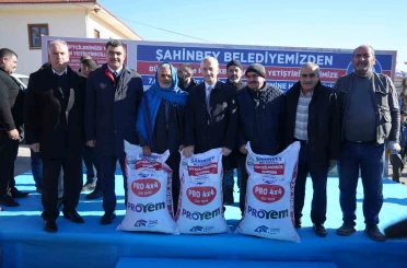 Şahinbey Belediyesinden hayvan yetiştiricilerine 7 bin ton yem desteği 