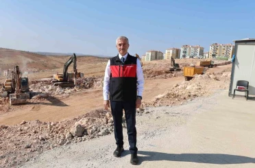 Şahinbey Belediyesi’nin 10 bin sosyal konut projesinde ilk etabı hızla yükseliyor 