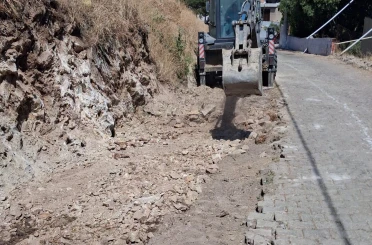 Şahinciler Mahallesi’nde yol genişletme çalışmaları başladı 