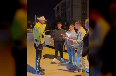 Sahte ihbarla polis haftasını kutladılar 