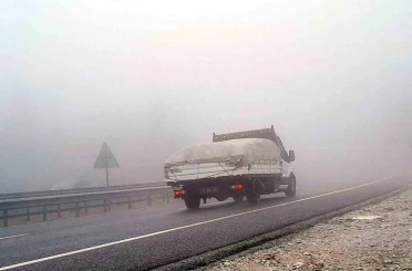 Sakar rampasında yoğun sis: Görüş mesafesi 5 metreye düştü 