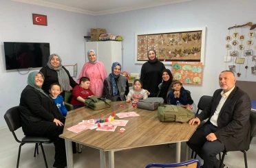 Sakarya Büyükşehir’den Pamukova’da özel öğrencilere anlamlı ziyaret 