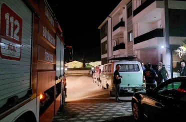 Sakarya’da 4 yaşındaki çocuk evde kilitli kaldı, itfaiye balkondan girdi 