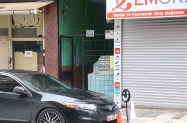 Sakarya’da sokak arasındaki sırrı çözülemeyen türbe merak konusu oldu 