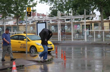 Sakarya’da yağış hayatı olumsuz etkiledi 