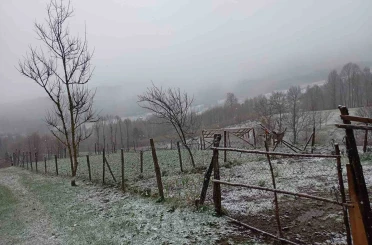 Sakarya’nın yüksek kesimleri beyaza büründü 