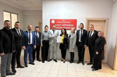 Salihli bakkallarda yeni başkan mazbatasını aldı 